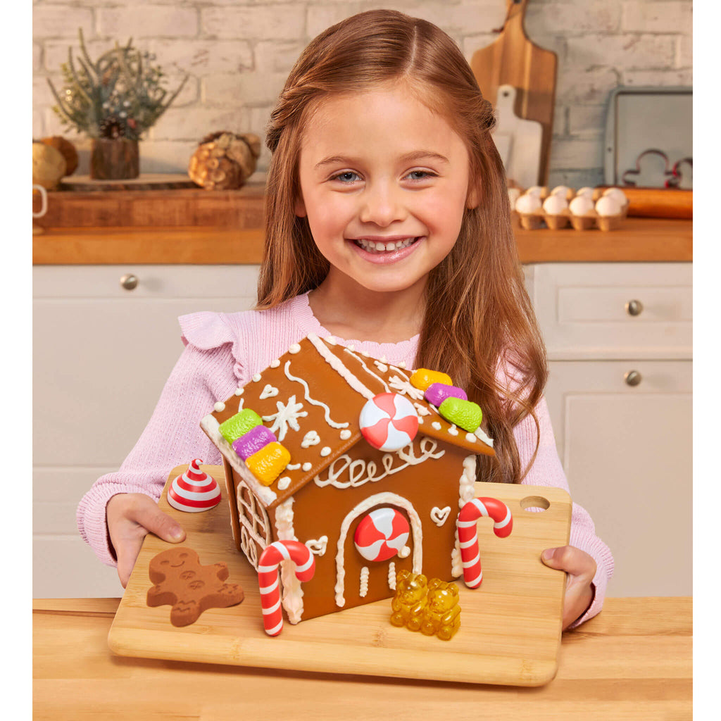 Creative Chefs? Gingerbread House Kit