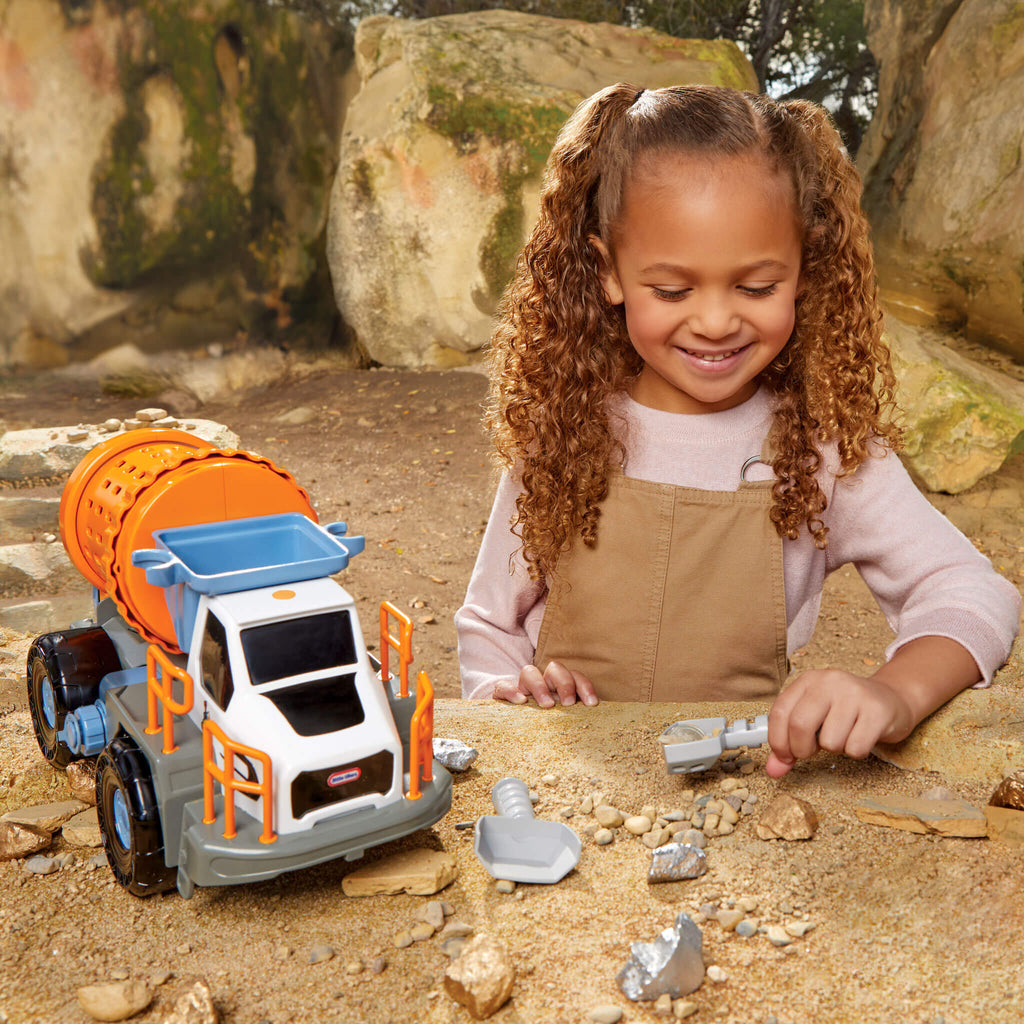 Big Adventures? Metal Detector Mining Truck